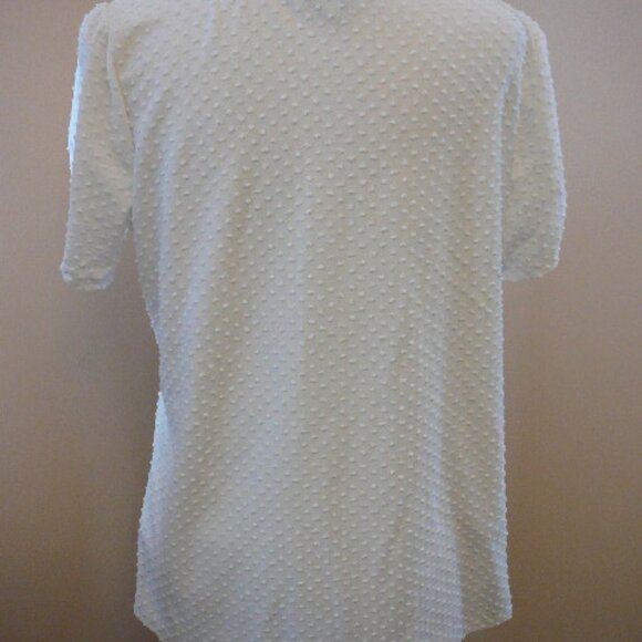 Chenault White Popcorn Textured Gathered Short Sleeve Round Neck Tie Waist Top-S - Picture 4 of 5